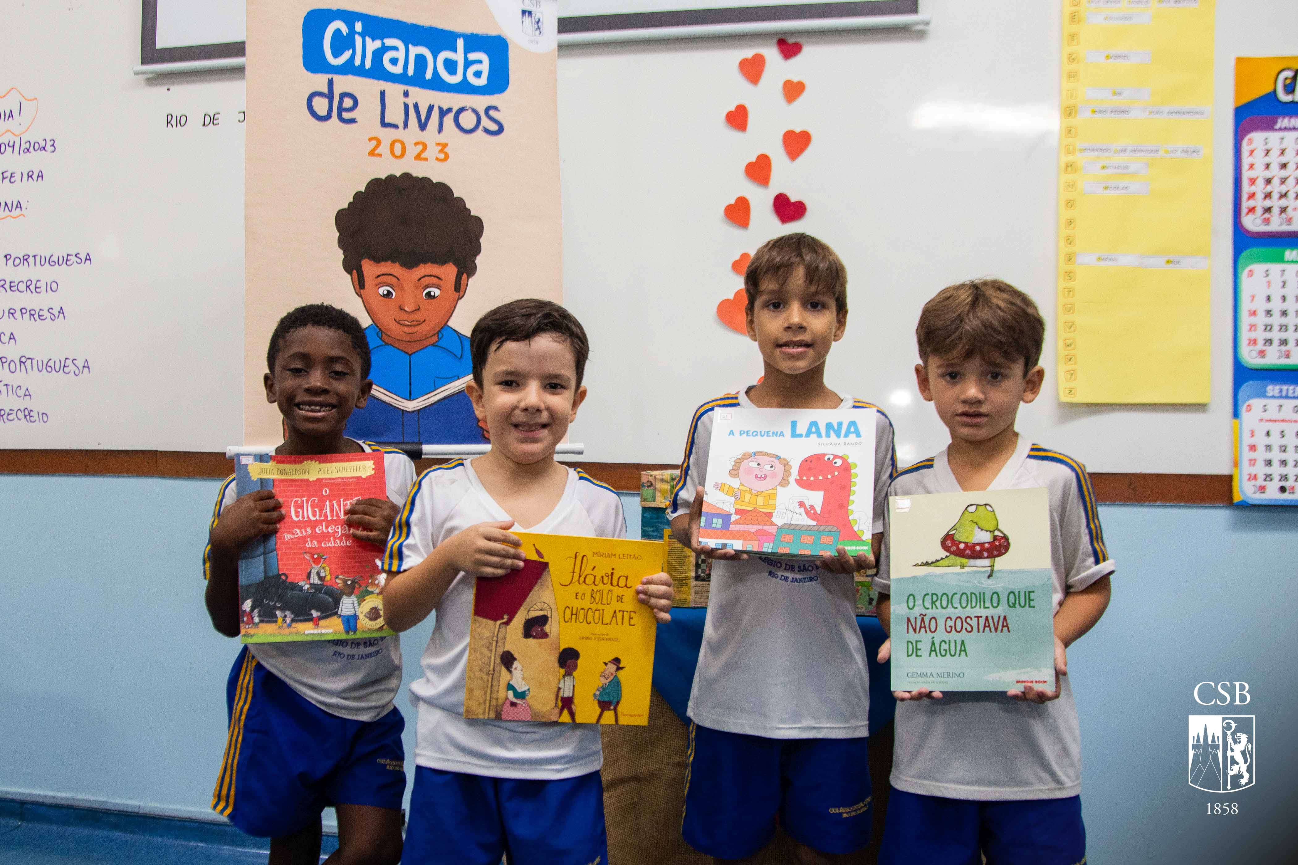 Ciranda de livros com 1º ano EF
