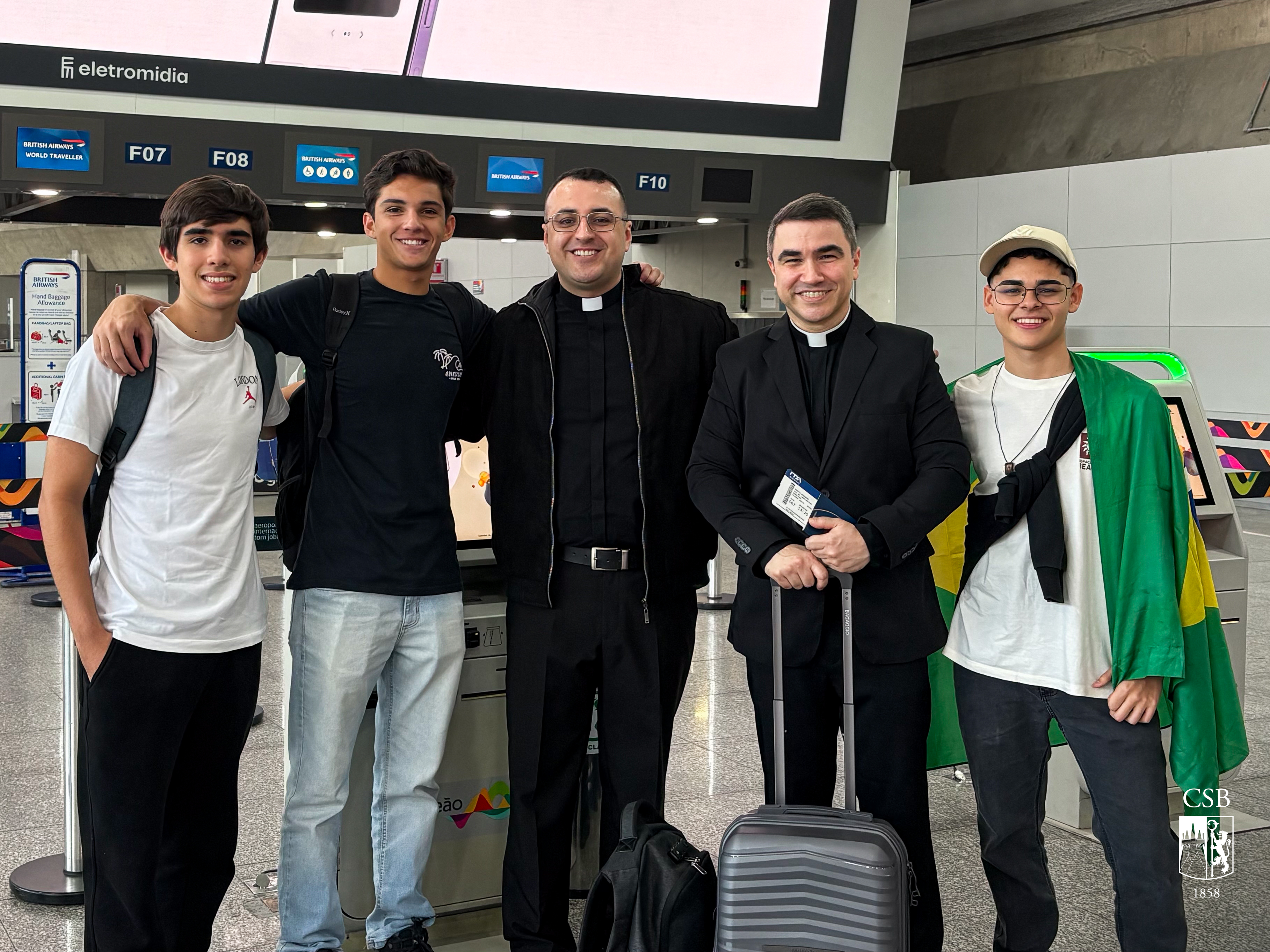 Beneditinos embarcam para peregrinação em Roma