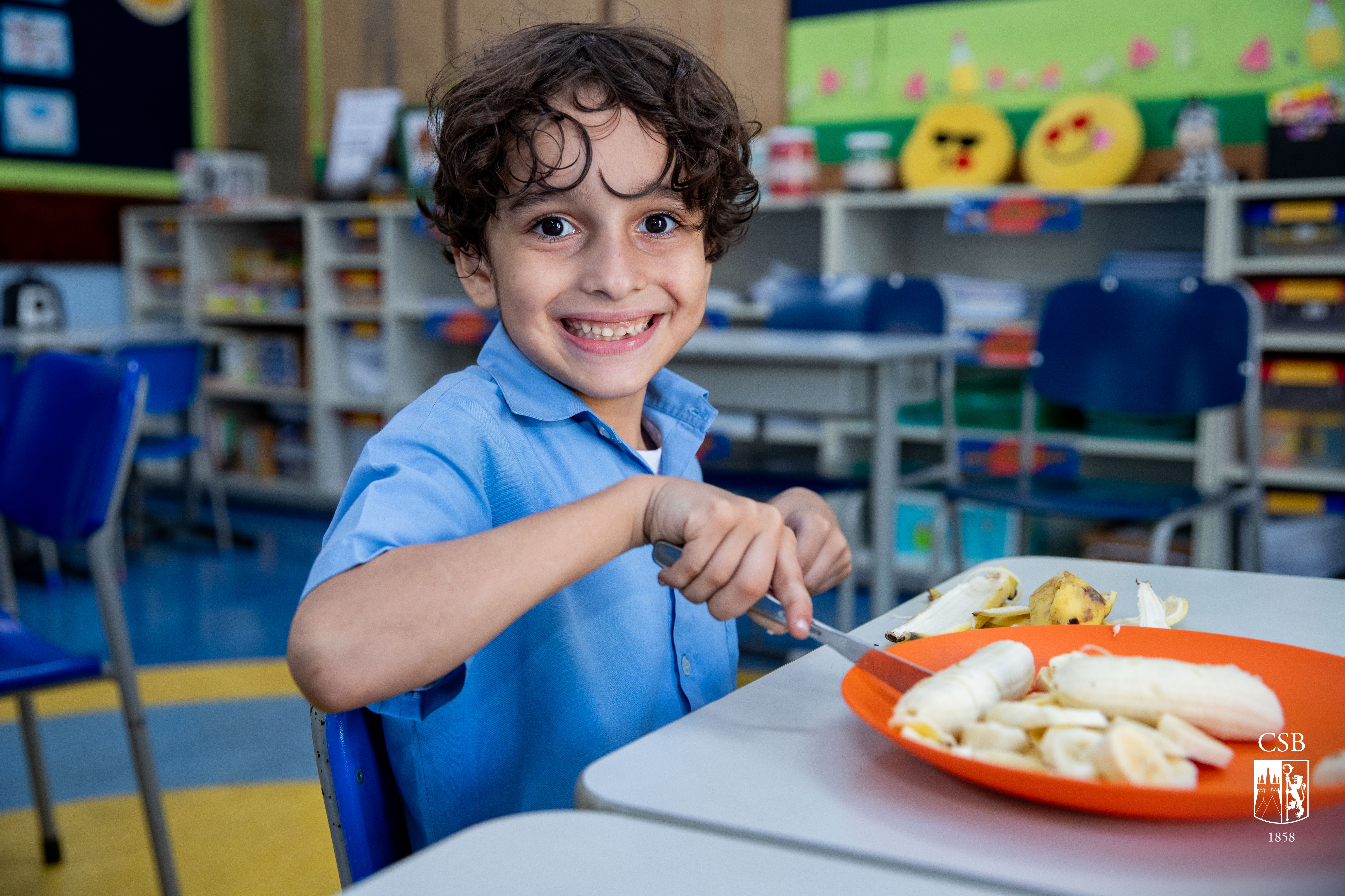 Em atividade de Matemática, 1º ano EF prepara bolo de banana